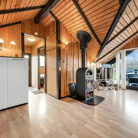 Ferienhaus Tjana - 6km From The Sea By Interhome