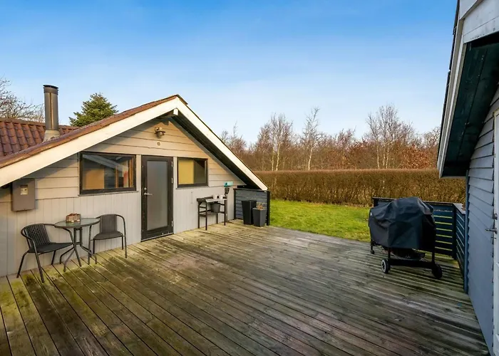 Tjana - 6km From The Sea By Interhome Ferienhaus *