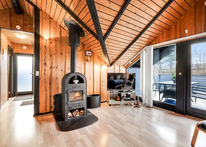 Ferienhaus Tjana - 6km From The Sea By Interhome *