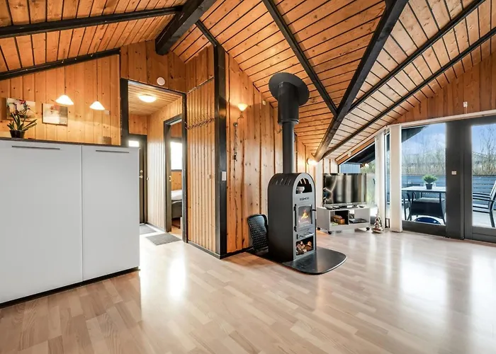 Ferienhaus Tjana - 6km From The Sea By Interhome